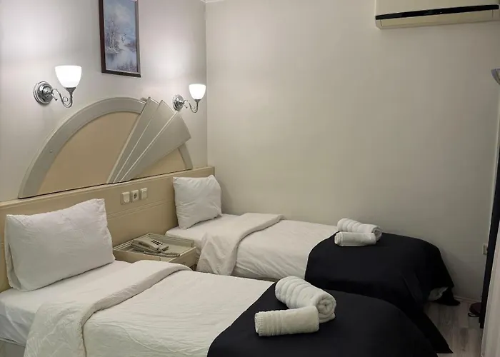 S Celik Royal Hotel Uşak