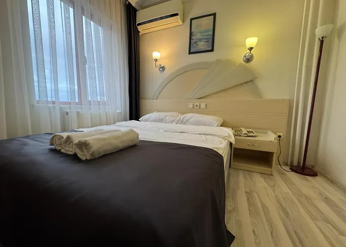S Celik Royal Hotel Uşak