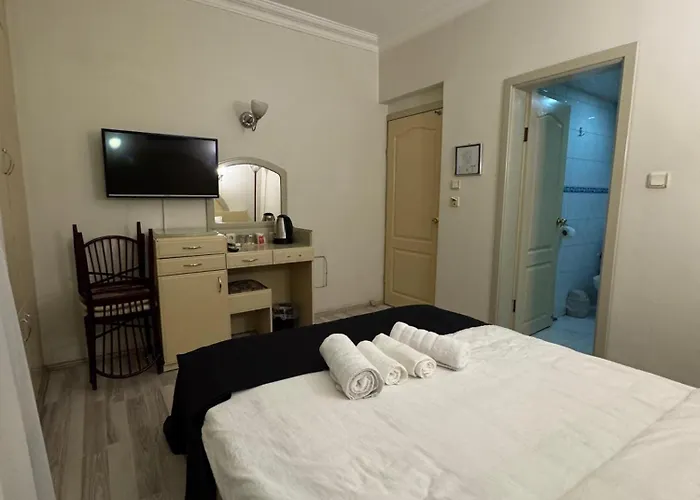 S Celik Royal Hotel Uşak
