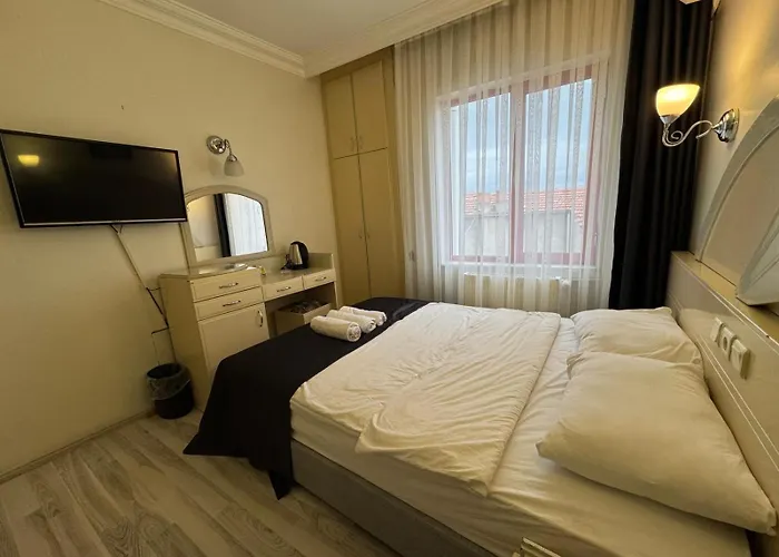 Hotel S Celik Royal