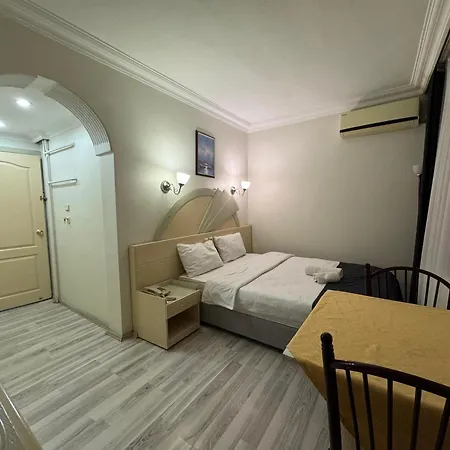 S çelik Royal Hotel Usak